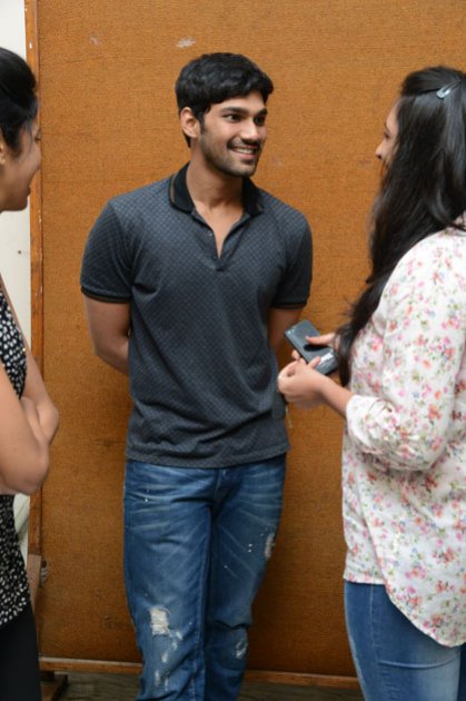 Alludu-Seenu-Preview-show